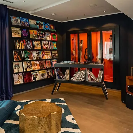 Отель Berlin, Berlin, A Member Of Radisson Individuals 4*